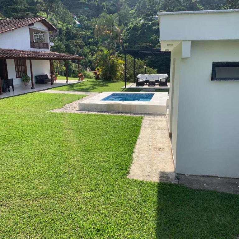 FINCA LA MIEL en Barbosa Antioquia - Three-Bedroom House - 32
