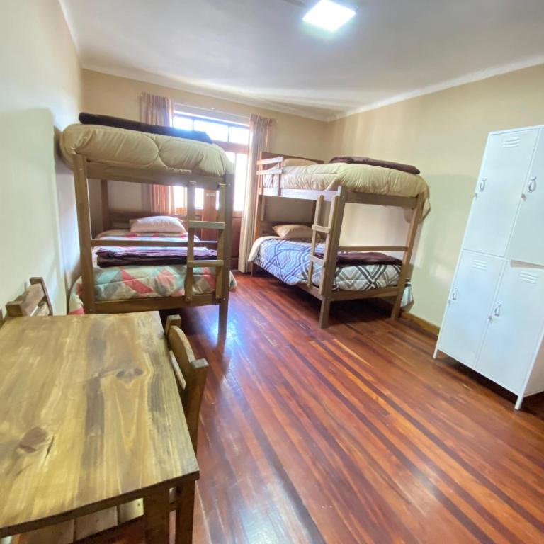 Santa Teresa Alley Hostel - Bed in 4-Bed Dormitory Room - 1