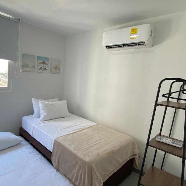 Apartment near the sea and the historic center - Apartamento de 2 dormitorios - 3