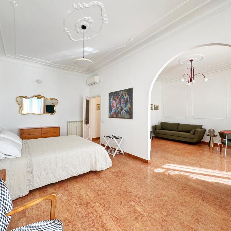Merulana 13 - Appartamento con 3 Camere da Letto - 2