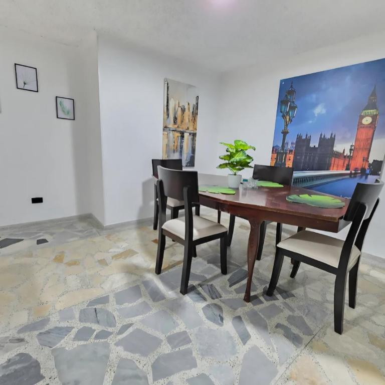 Acogedor apto laureles estadio - Two-Bedroom Apartment - 11