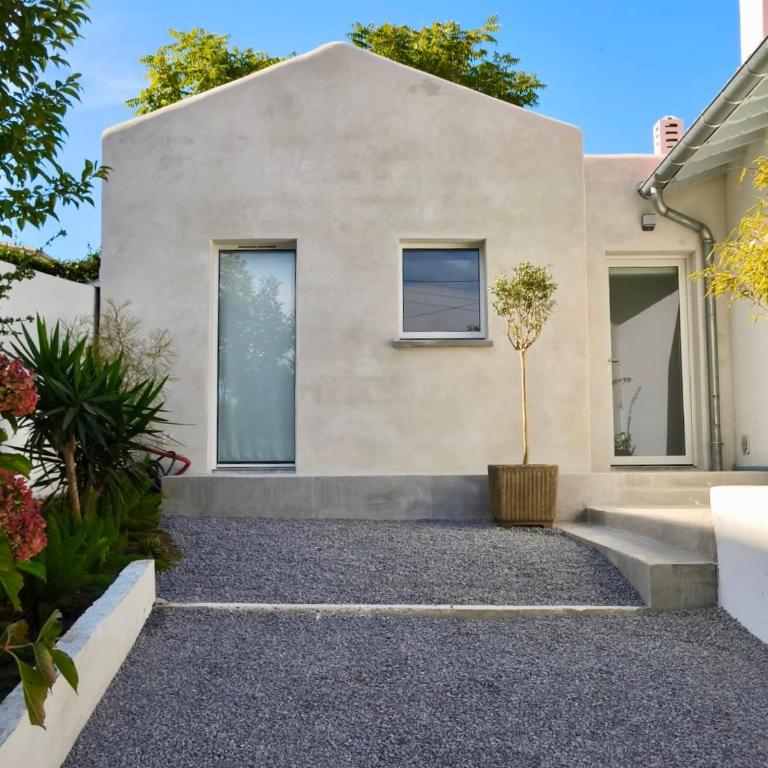 Grand studio mitoyen, calme et indépendant - Forêt et plages à Anglet - Apartment mit 1 Schlafzimmer - 2