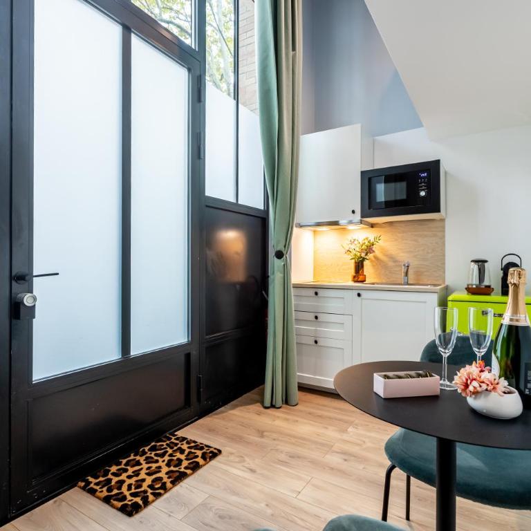 Sweett - Studio Brune - Monolocale su 2 Livelli - 5
