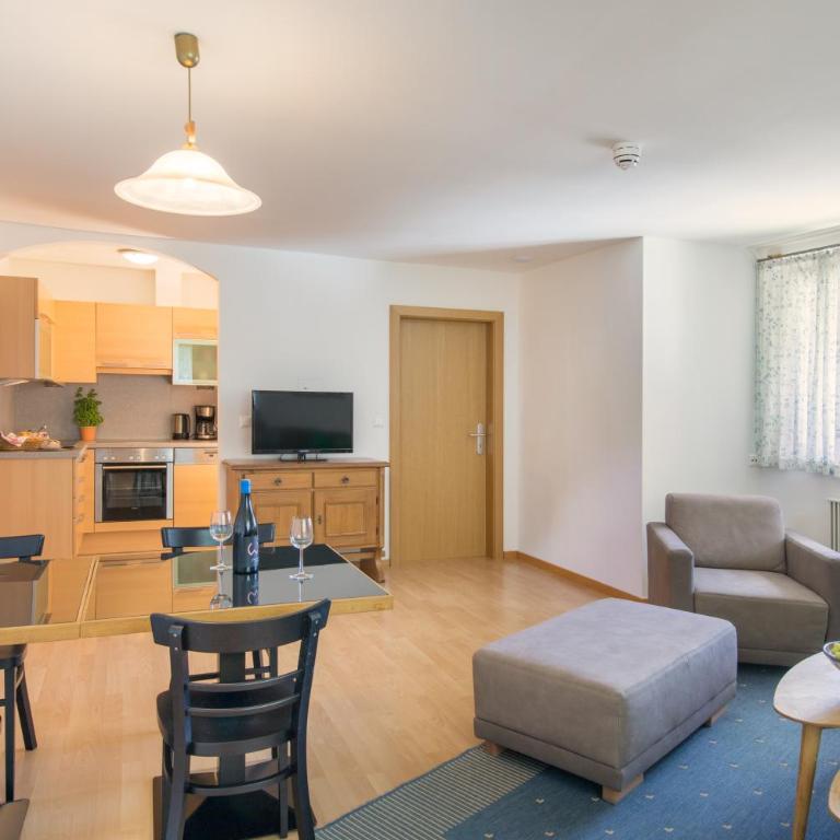 Draxl-Hof Ferienwohnungen - Apartment mit Gartenblick - 2