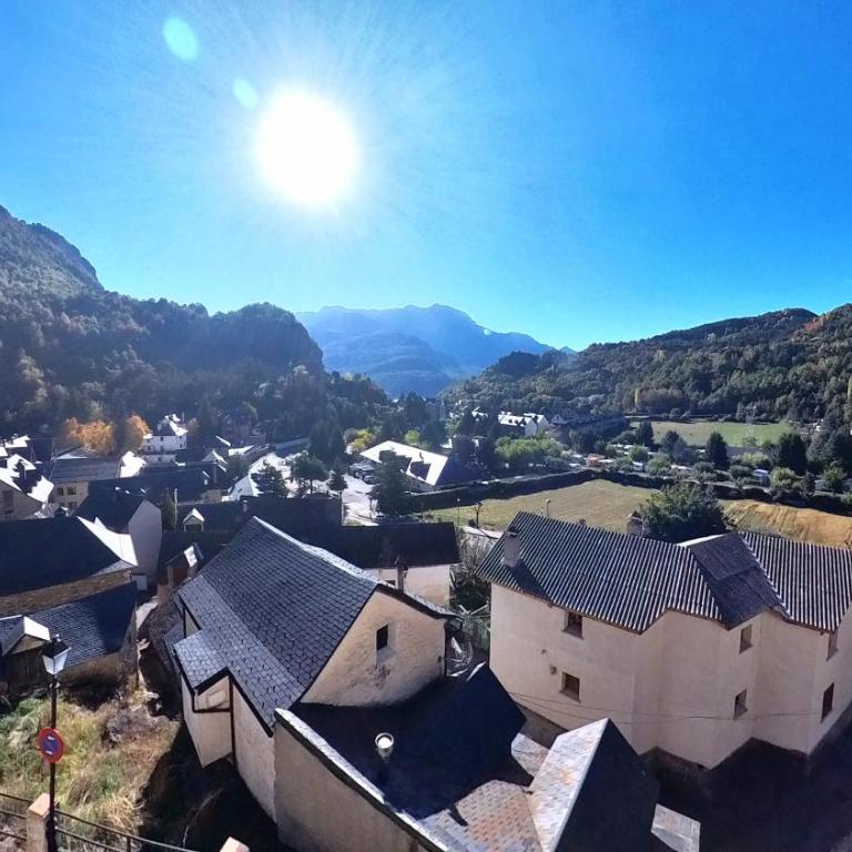 Mirador de Sanvi - tucasaenlospirineos - Three-Bedroom Apartment - 9