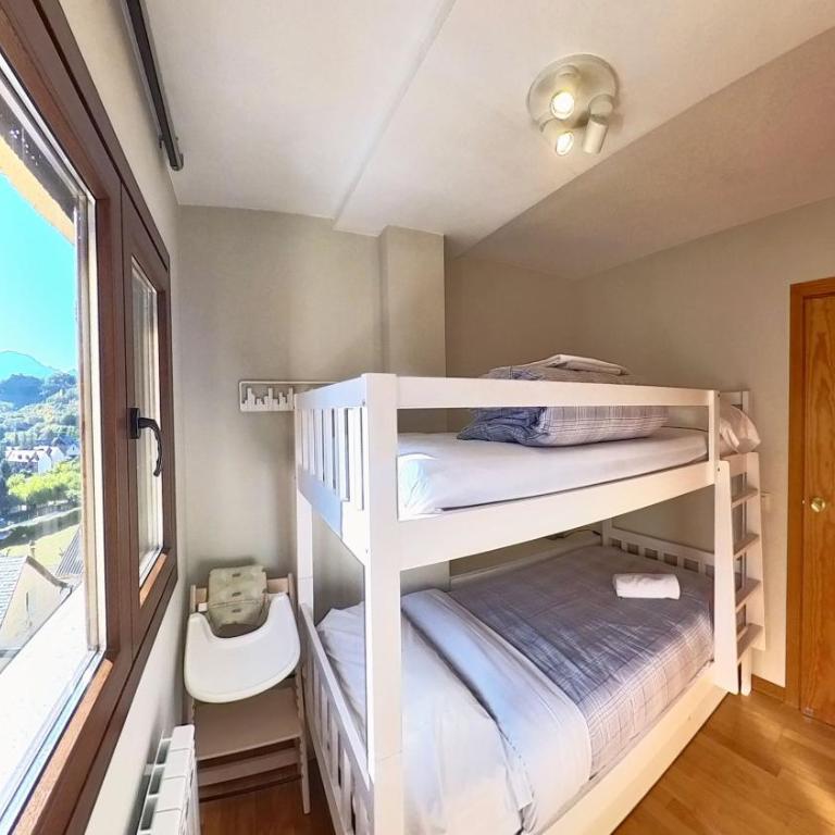Mirador de Sanvi - tucasaenlospirineos - Three-Bedroom Apartment - 10