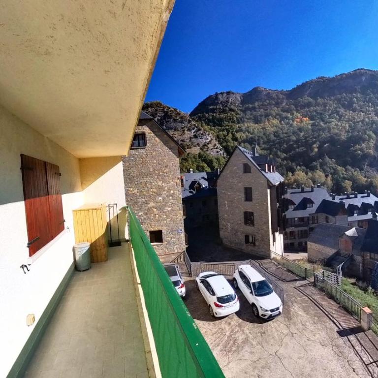Mirador de Sanvi - tucasaenlospirineos - Three-Bedroom Apartment - 24