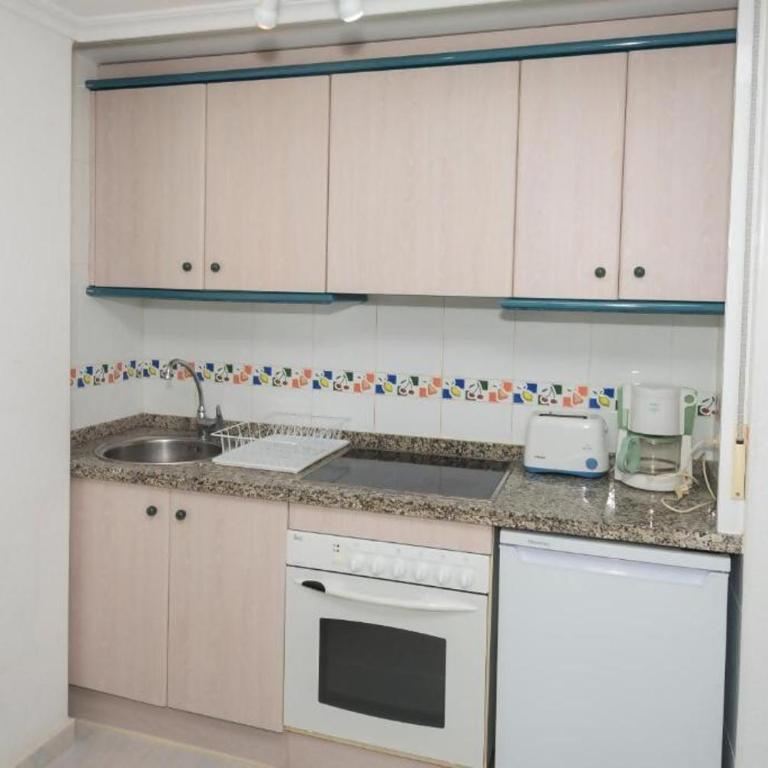 Appartement équipé Calpe Espagne 4 couchages, terrasse, piscines, climatisation, garage, WIFI gratuit - Apartamento con terraza - 3
