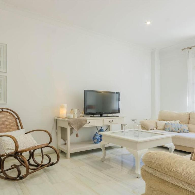 Vive Córdoba Apartamento junto a Estación y Centro - Apartamento - 2