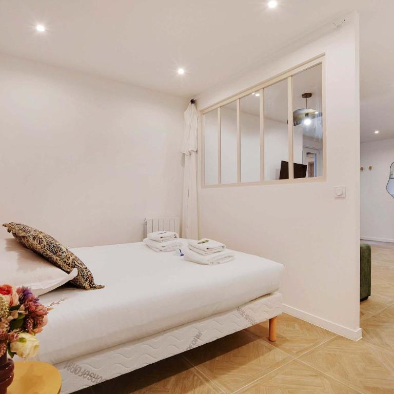 Faubourg saint denis Charmant appartement 4P - Apartamento - 3