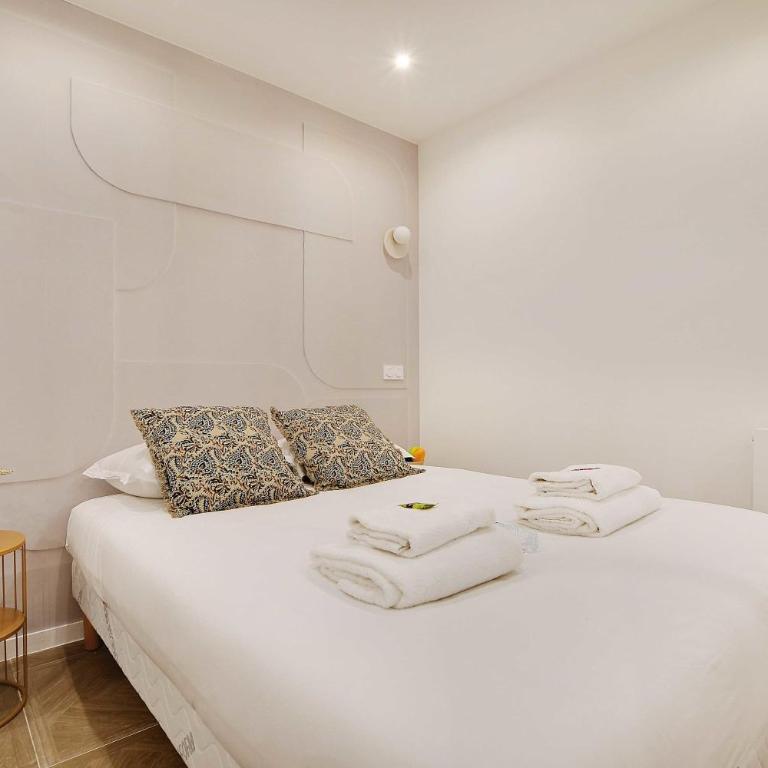 Faubourg saint denis Charmant appartement 4P - Apartamento - 12