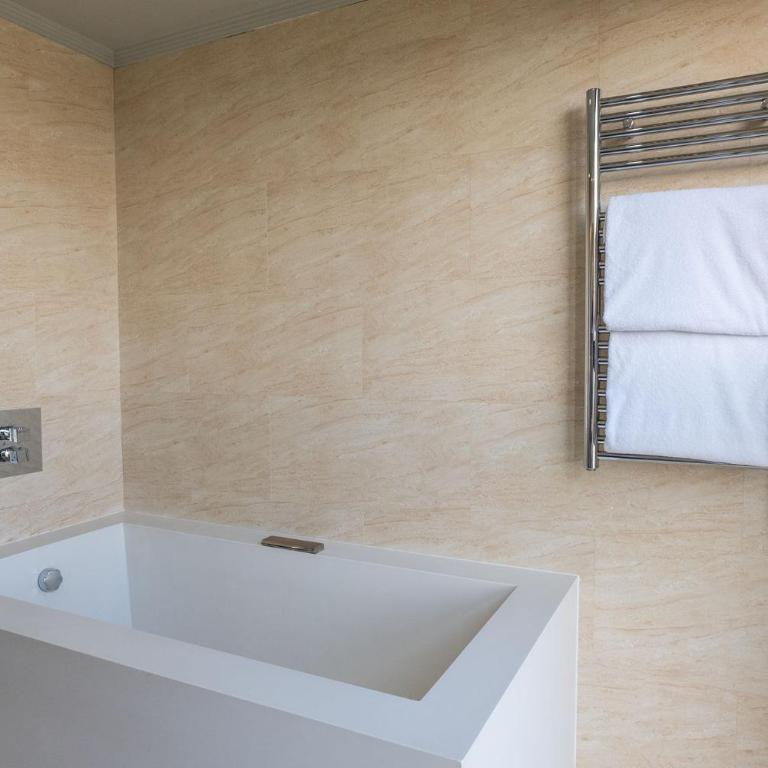 Eurostars Amara - Suite con terraza - 11