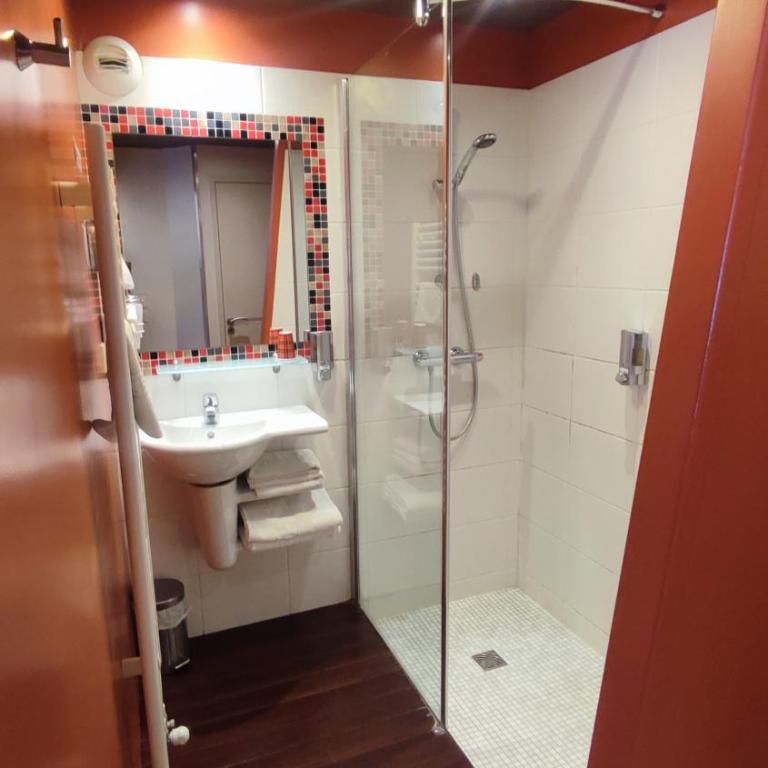 Hotel La Corniche - Chambre Double – Vue sur Cour - 1