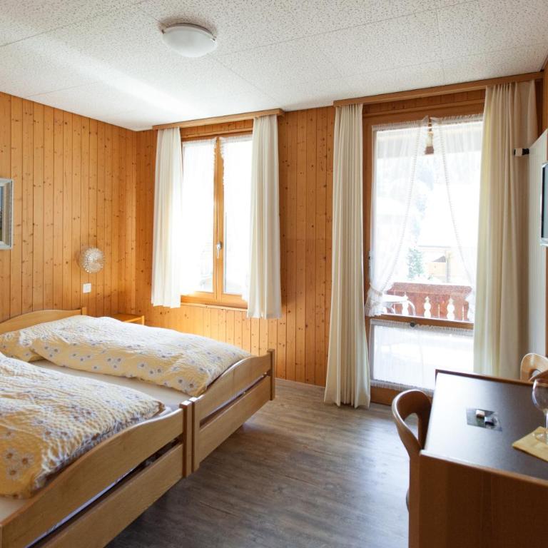 Hotel Edelweiss - Doppelzimmer mit Balkon - 1