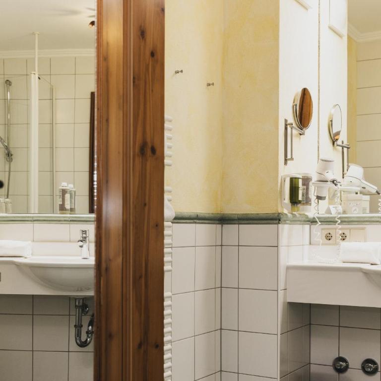 Seehotel Jägerwirt - Junior Suite mit Balkon - 3