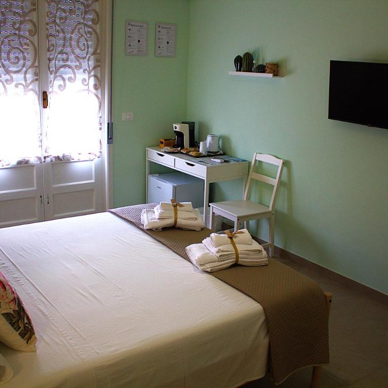 a casa rà Palumma Rooms - Camera Matrimoniale con Bagno Privato - 11