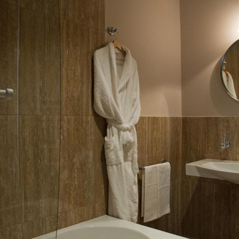Nove Guest House - Deluxe Room - 23
