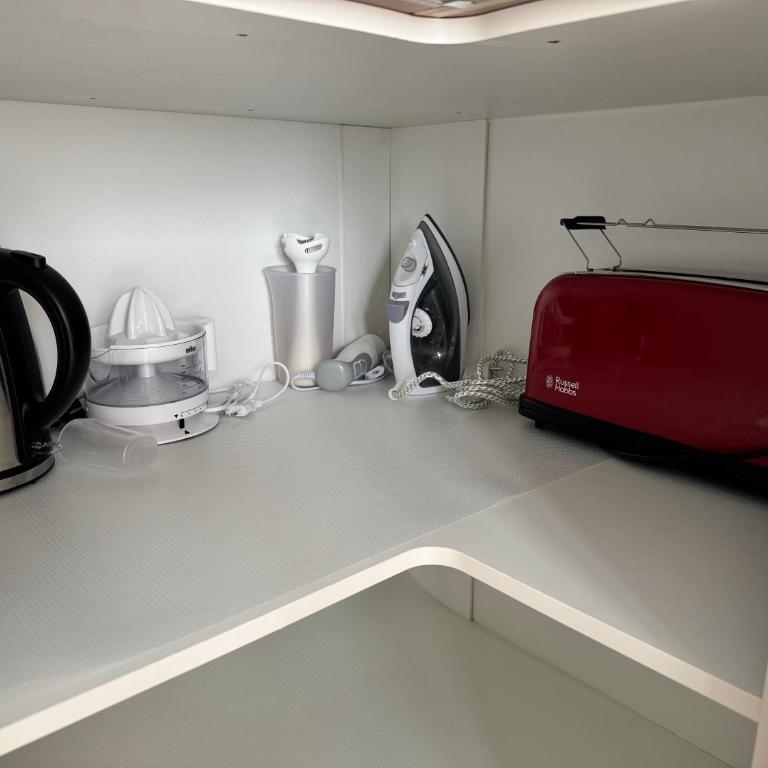 Elegante loft en Almería con zona de trabajo - Apartamento de 1 dormitorio - 13