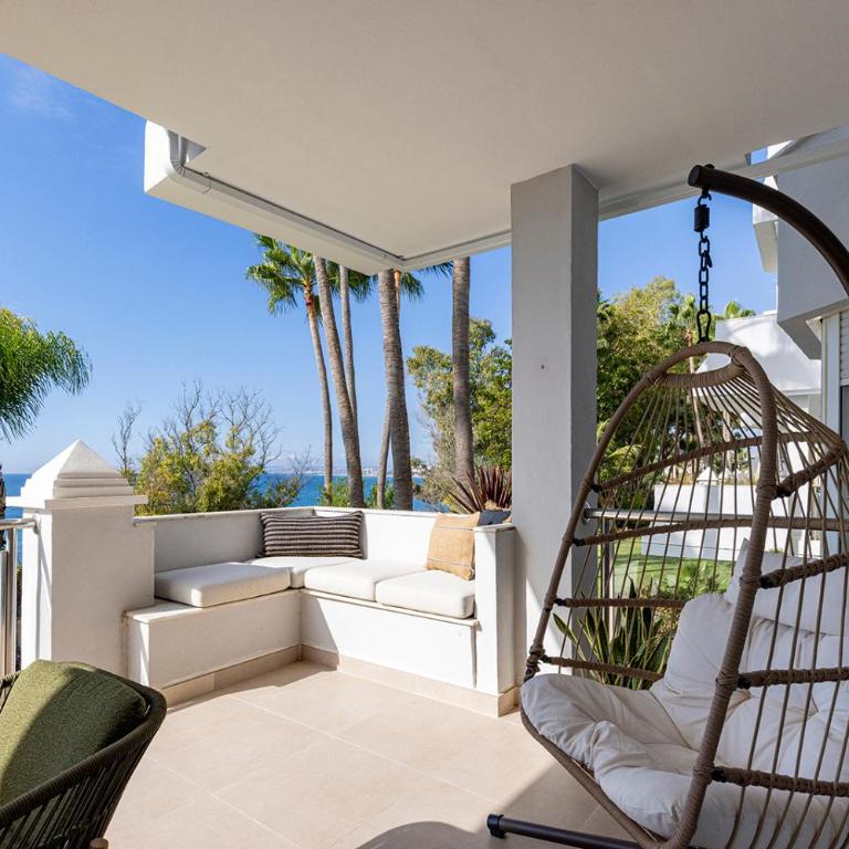 Renovated apt Casaris big balcony and sea view - Apartamento de 3 dormitorios - 3