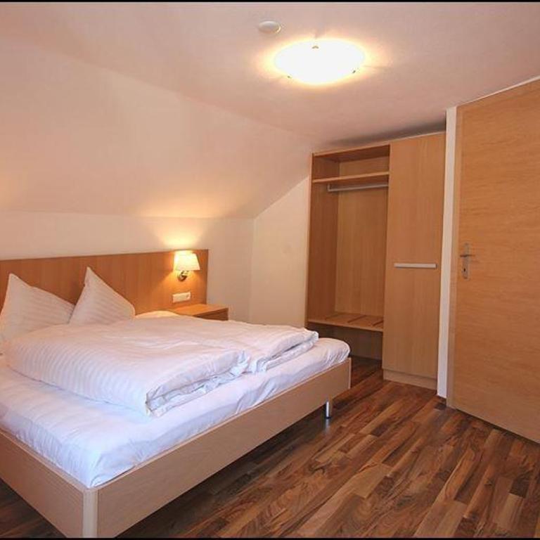 Villa Wegscheider - Apartment mit 2 Schlafzimmern und Badezimmer - 2