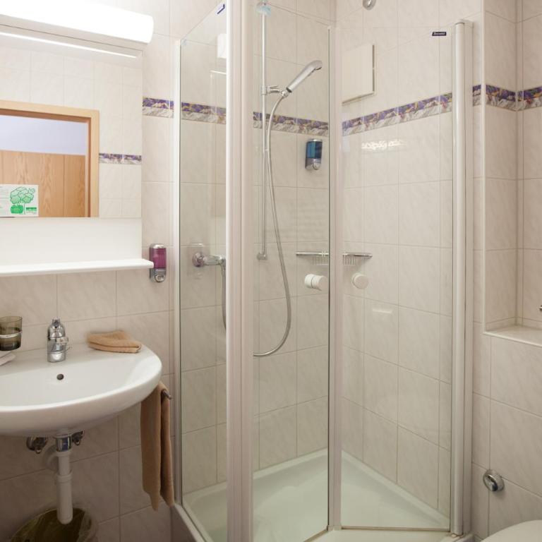 Hotel Edelweiss - Doppelzimmer mit Balkon - 7