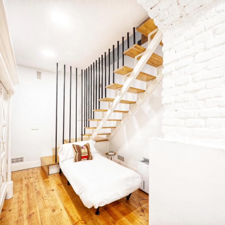 Cozy APT WiFi 4 PAX 15 min Puerta del Sol - Two-Bedroom Apartment - 14
