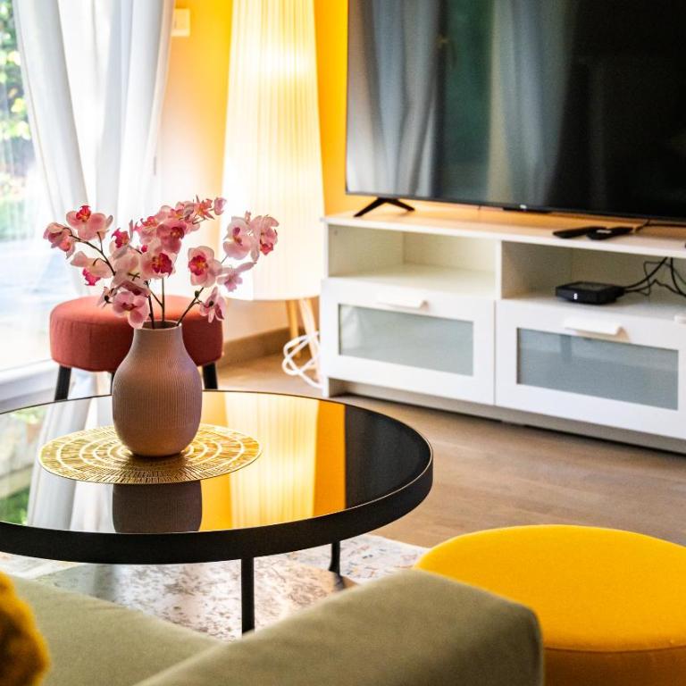 Appart Confort Max 6 Personnes Parking Gratuit - Apartamento de 2 dormitorios con terraza - 32
