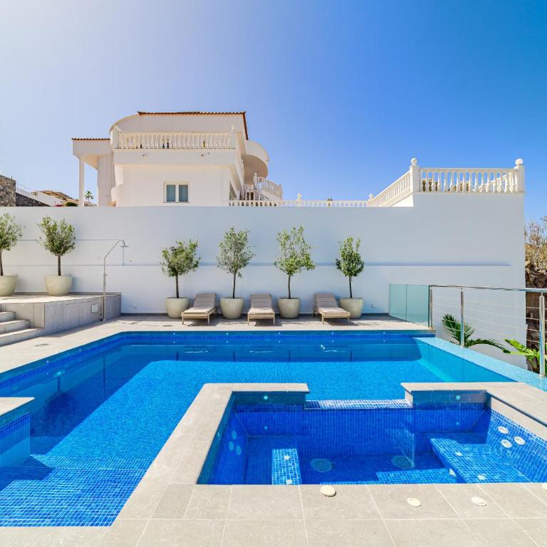 Casa Roque del Mar Private Villa with Heated Saltwater Pool, Jacuzzi & Ocean Views - Villa - 5