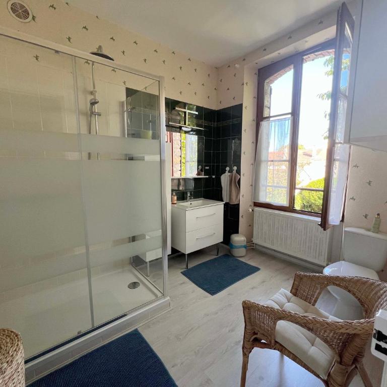 Maison meulière du 34e Sacre, à proximité du Domaine Pommery - Villa 2 Chambres - 10
