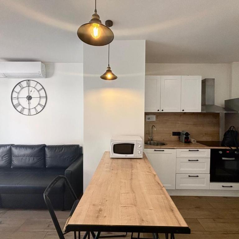 M001 Agréable T2 en centre ville - Appartement 1 Chambre - 2