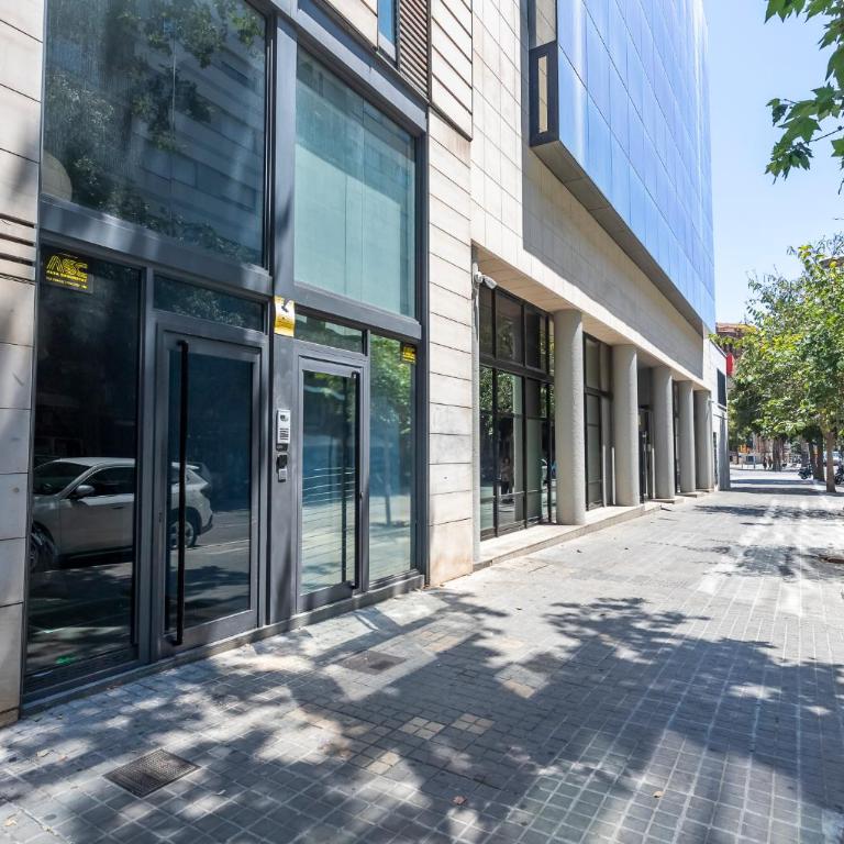 My Space Barcelona Pool City Center - Apartamento de 3 dormitorios - 36