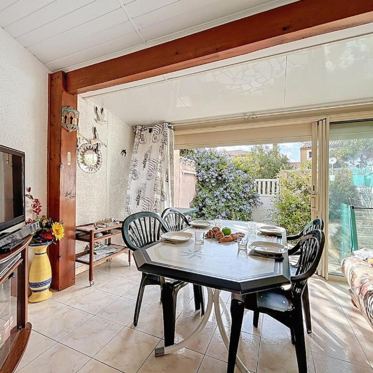 L'Ulysse - 5pers - Climatisation - plage à 200 m - Two-Bedroom Villa - 13