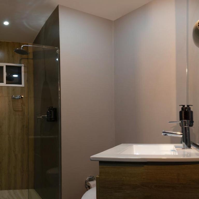 Hotel Blue Concept - Habitación Doble sin ventanas - 3