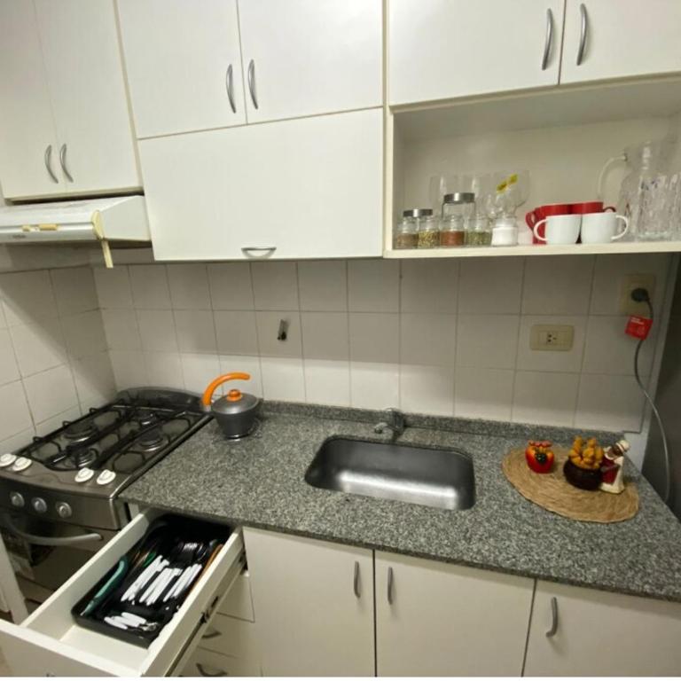 Apartment 2 rooms downtown area with Balcony - Apartamento de 2 dormitorios - 11