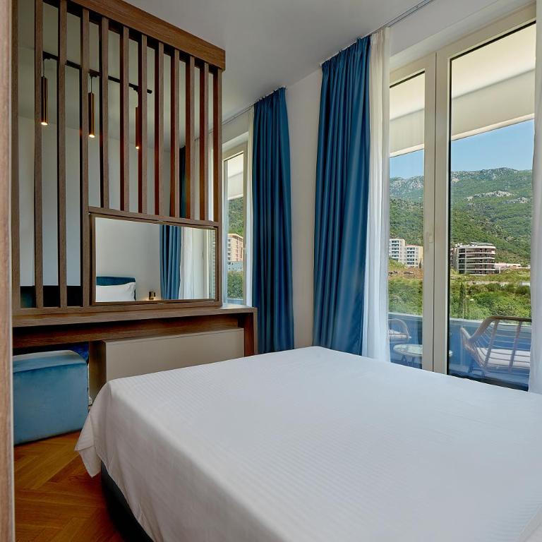 Skyline resort CG - King Studio with Sofa Bed - 6