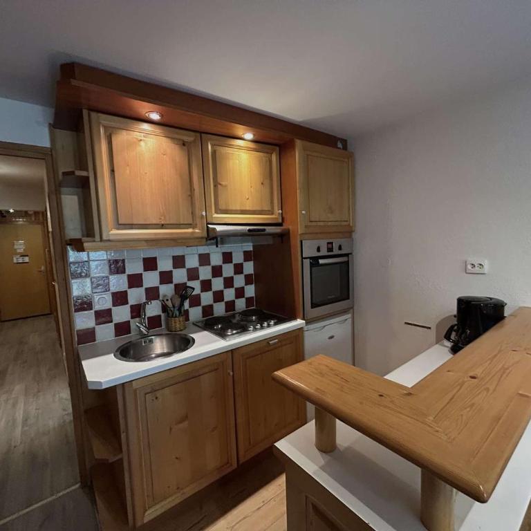 Studio Montagne 6 Pers, Méribel Centre, Proche Commerces et Pistes - FR-1-180-118 - Appartement (6 Adultes) - 8