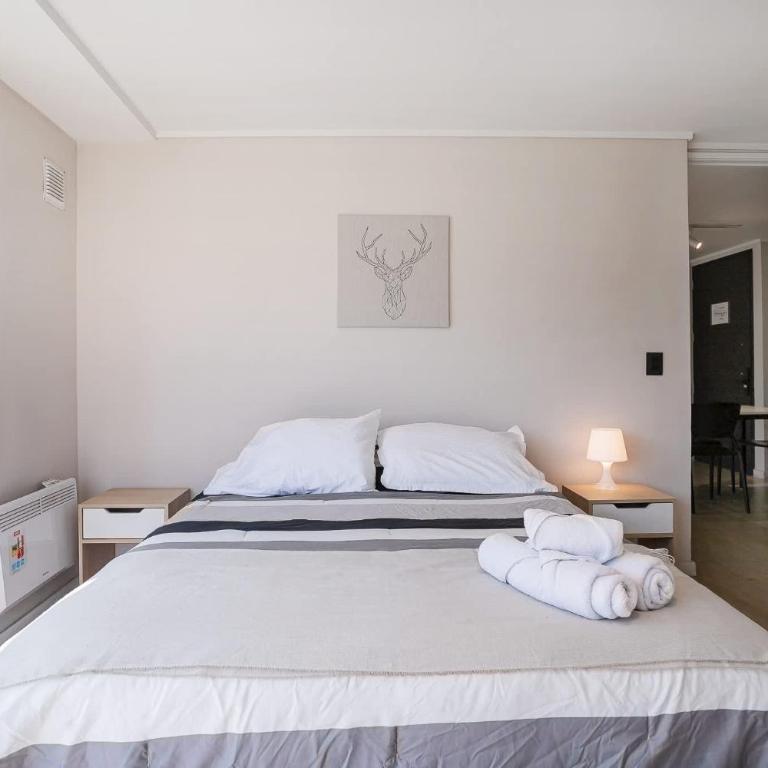 Close to everything in Providencia 2BR Apartment - Apartment - 12