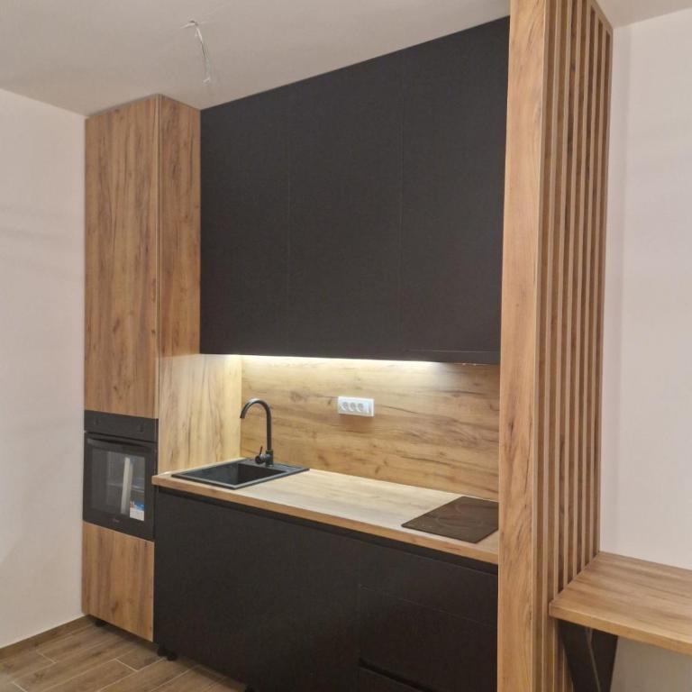 Zmaj 28 - Apartman sa 1 Spavaćom Sobom - 11