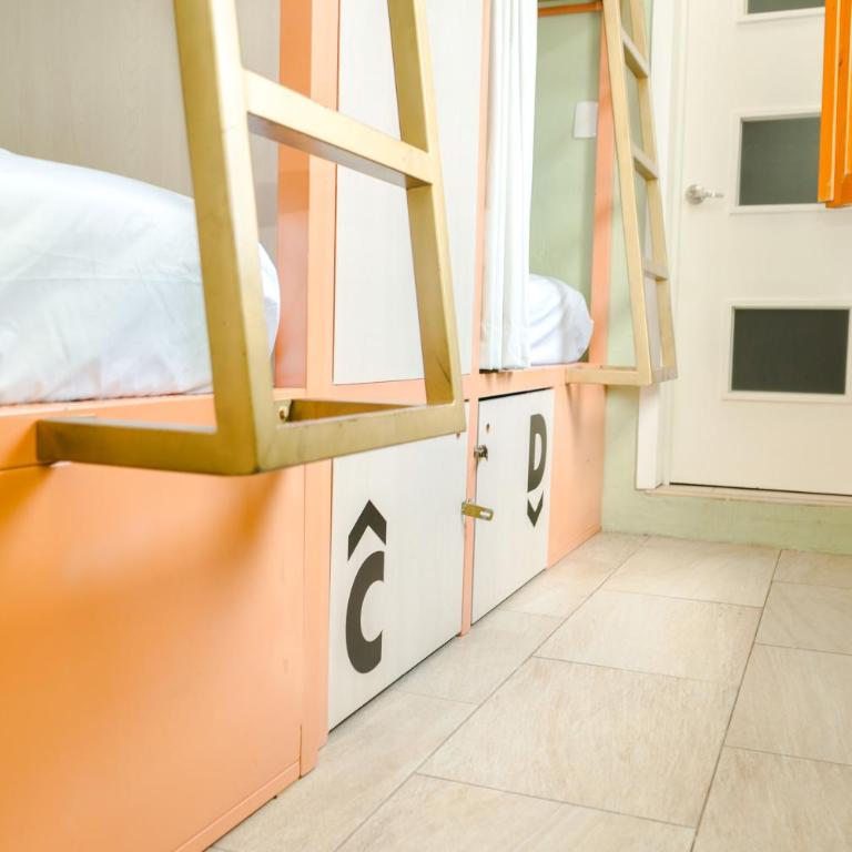 Viajero Oaxaca Hostel - Bed in 4-Bed Dormitory Room with AC - 3