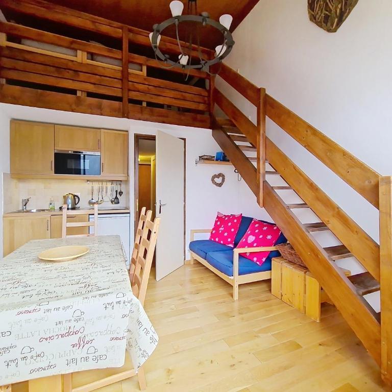Hameau des 4 saisons HSA20 VIEW & SUN 4 pers - Appartement avec Balcon - 2