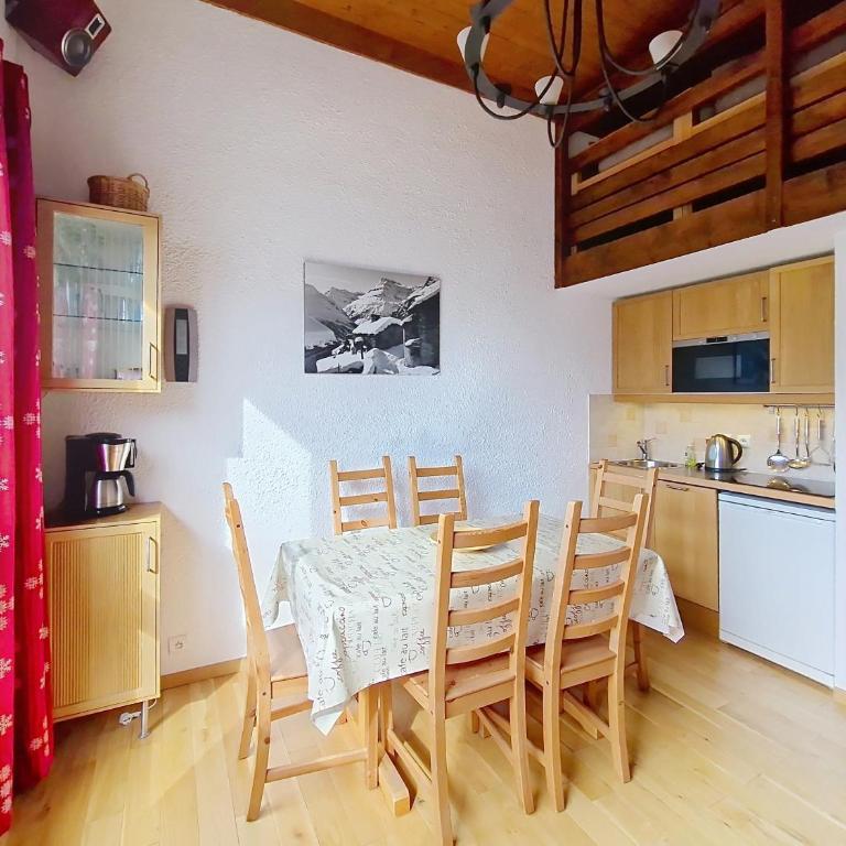 Hameau des 4 saisons HSA20 VIEW & SUN 4 pers - Appartement avec Balcon - 3