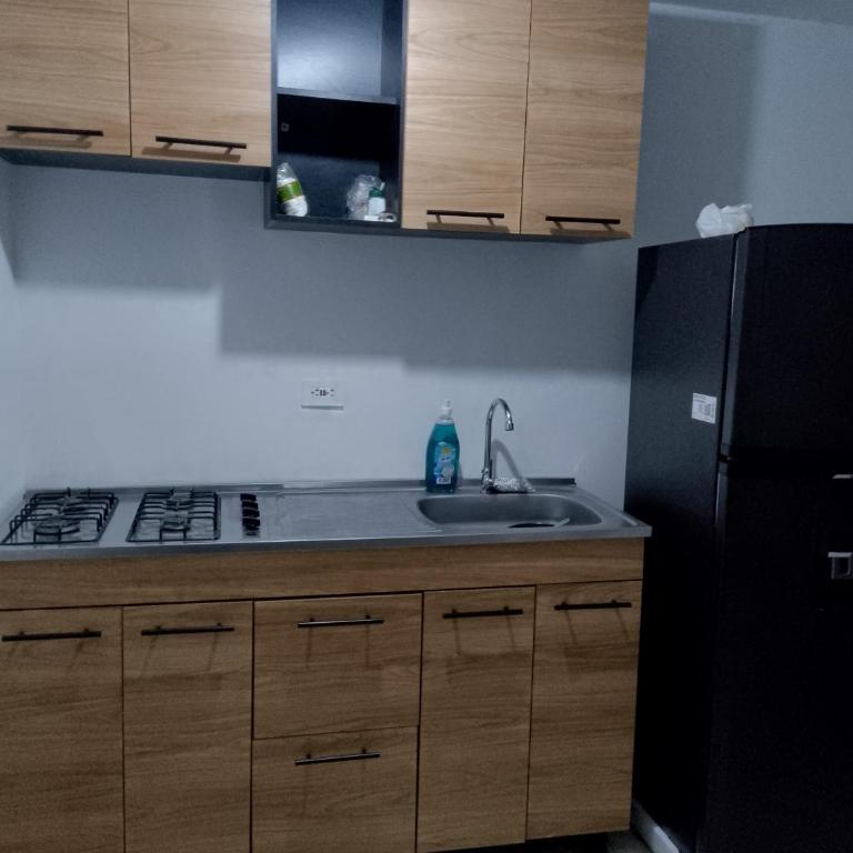 Apartamento con una hermosa vista cerca al aeropuerto - Apartamento de 2 dormitorios - 3