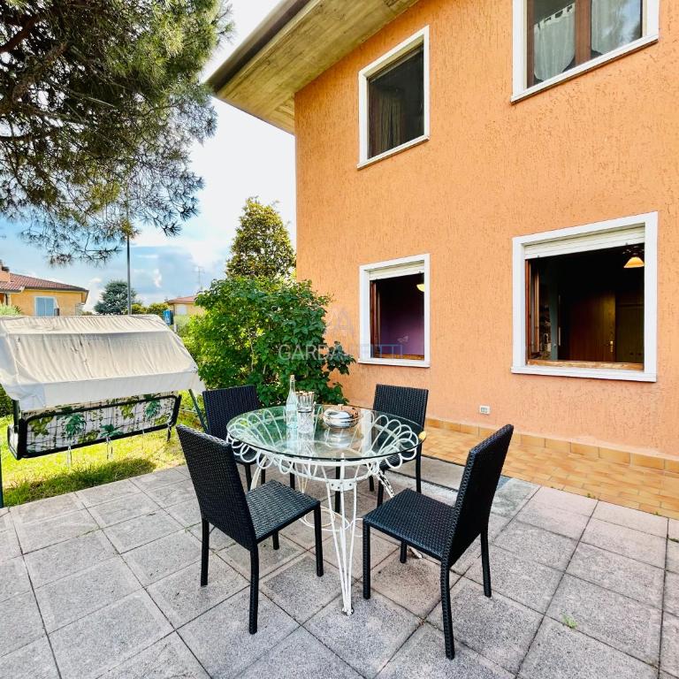 Anubi Apt-5 min dal Lago di Garda-Giardino privato - Apartment - Ground Floor - 30