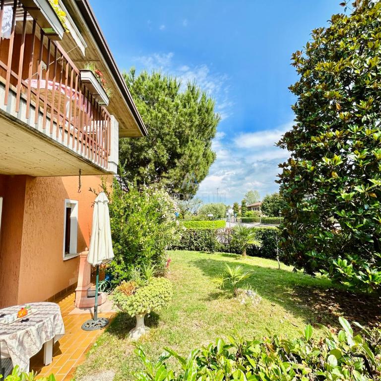 Anubi Apt-5 min dal Lago di Garda-Giardino privato - Apartment - Ground Floor - 2