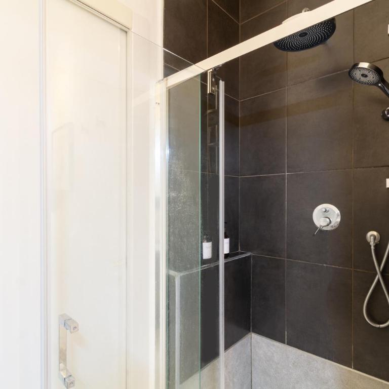 Stylish Stay in Bocconi with Patio - Porta Romana - Appartamento con 2 Camere da Letto e Balcone - 27