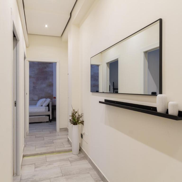 Stylish Stay in Bocconi with Patio - Porta Romana - Appartamento con 2 Camere da Letto e Balcone - 28