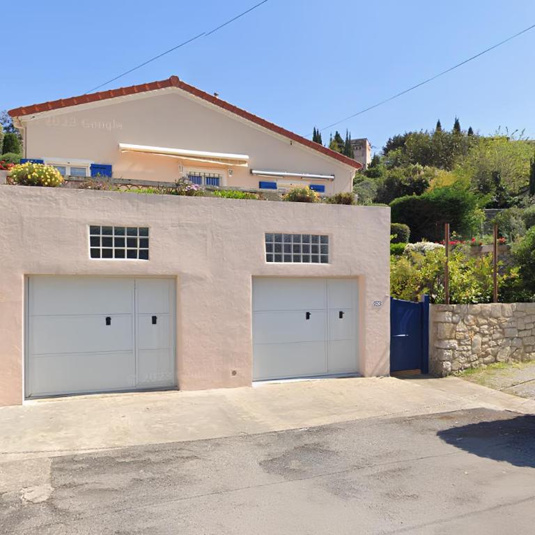 Villa au calme à Grasse avec piscine et spa privée - Villa 3 Chambres - 75