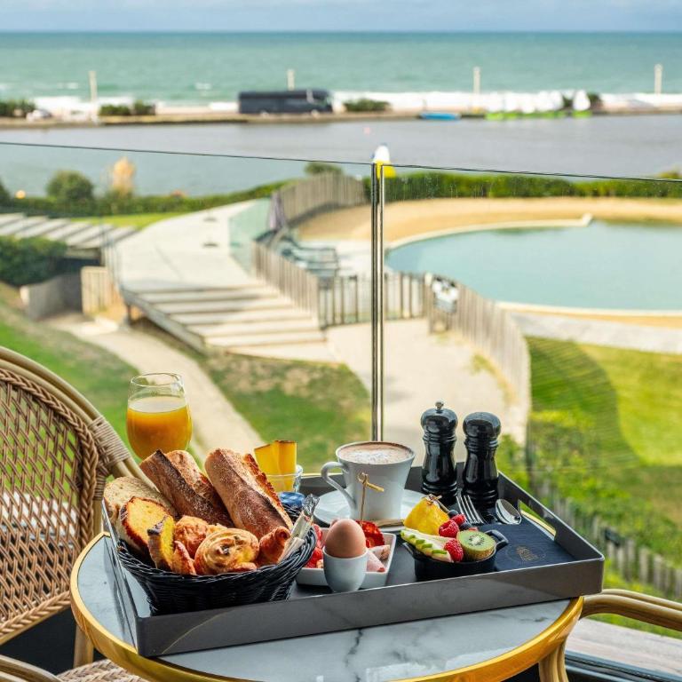 Côte Ouest Thalasso & Spa Les Sables d'Olonne - MGallery Collection - Classic Room with Queen Bed or Two Single Beds, Balcony and Sea View - 1