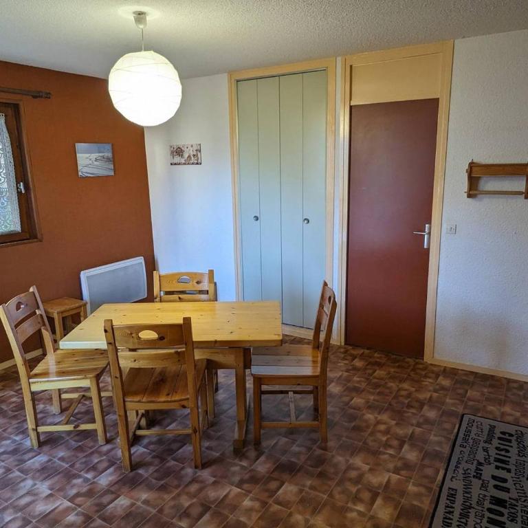 Appartement avec balcon, animaux admis, parking inclus - Apartment mit 1 Schlafzimmer - 8