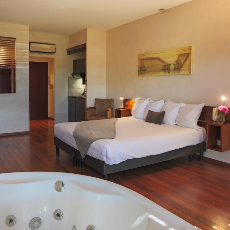 Ile du Gua Suites - Suite avec Baignoire Spa et Kitchenette - 28